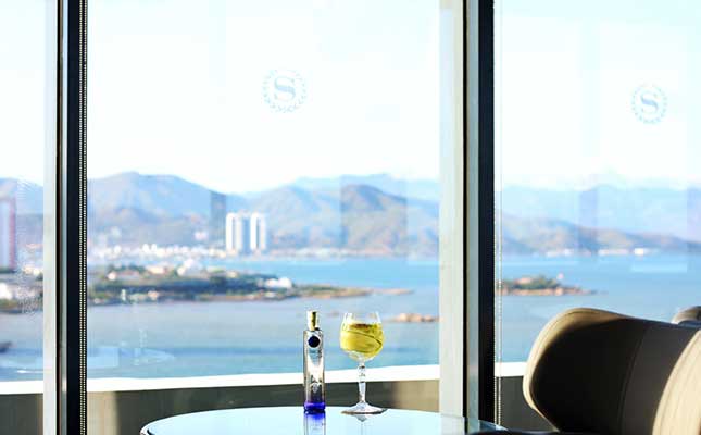 Altitude Rooftop Bar – ảnh 3