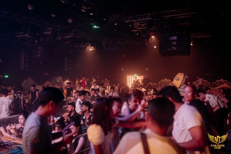 paradise club 6