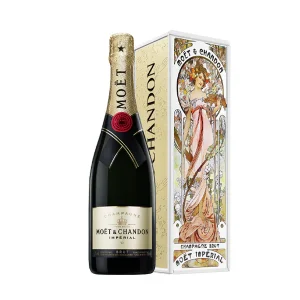MoetMucha2024